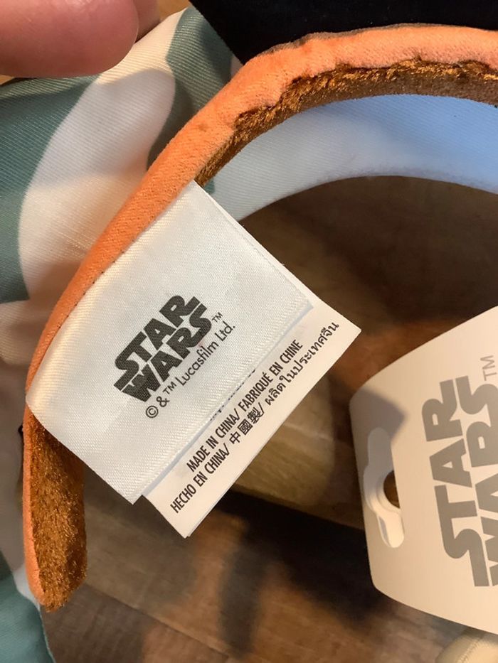 Oreille Asokha star wars Disney neuve - photo numéro 3