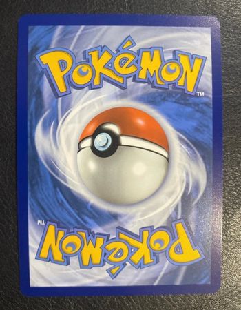 Pikachu ex 179/131 Gold – Évolutions Prismatiques