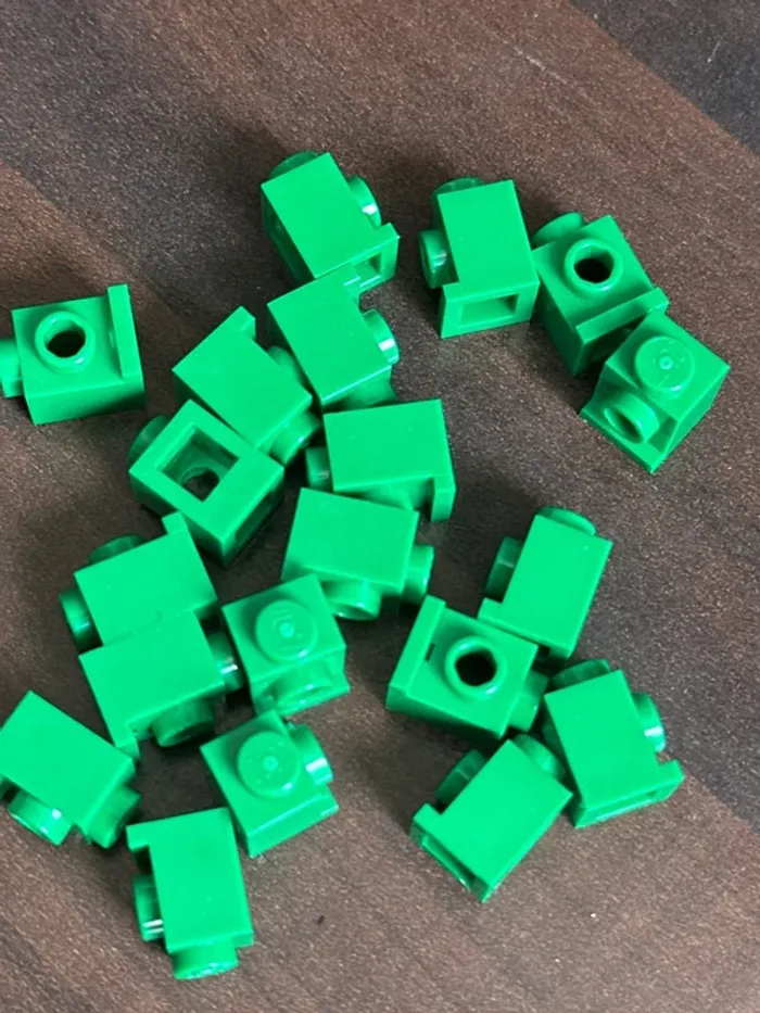 20 Brick Lego, Modified 1 × 1 with Headlight ref 4070 Green - photo numéro 2