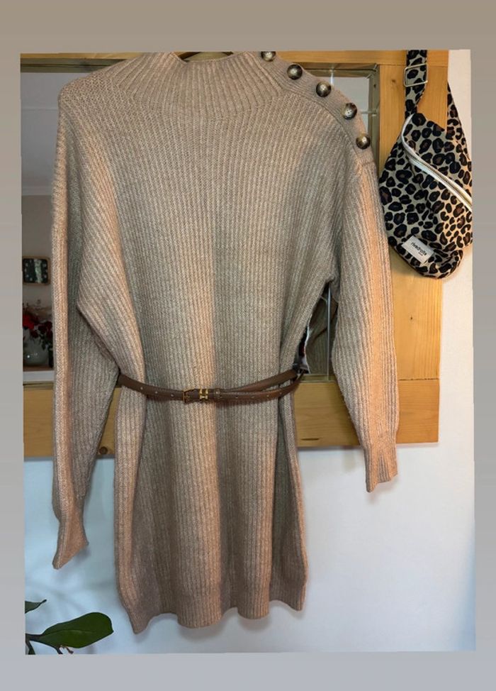 Robe pull Peace n’love  taille unique camel