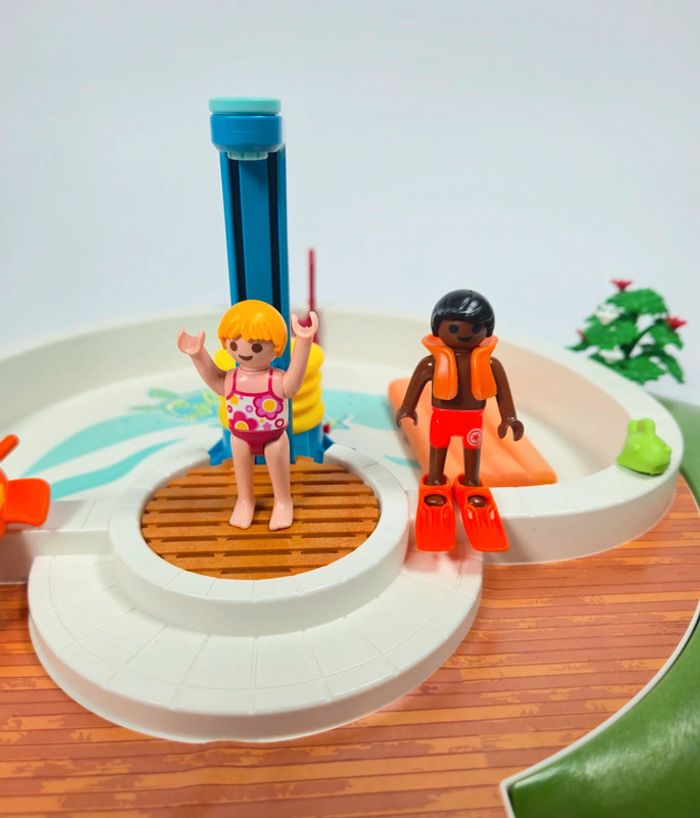 Playmobil Piscine en Famille - photo numéro 3