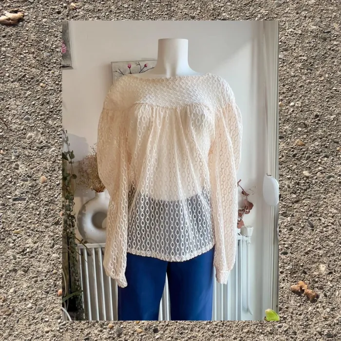 Blouse crème en dentelle ZARA 🤍 style bohème - photo numéro 2