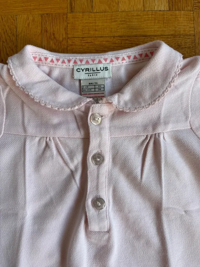 Polo Cyrillus 9 mois parfait état - photo numéro 3