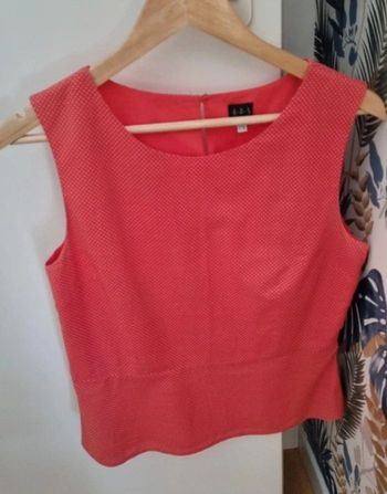 Débardeur corail à pois blancs