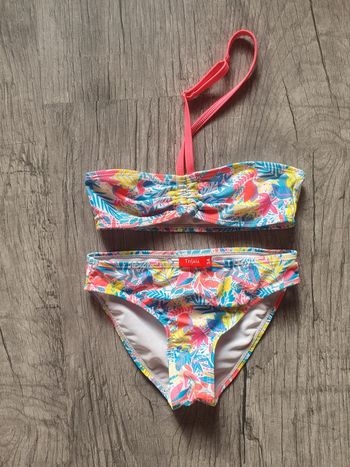 Maillot de bain deux pièces imprimé tropical fleuri 5 ans 🌸🌿