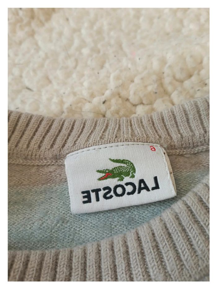 Pull Lacoste pastel à rayures multicolores - vintage doux et cosy -- - photo numéro 2