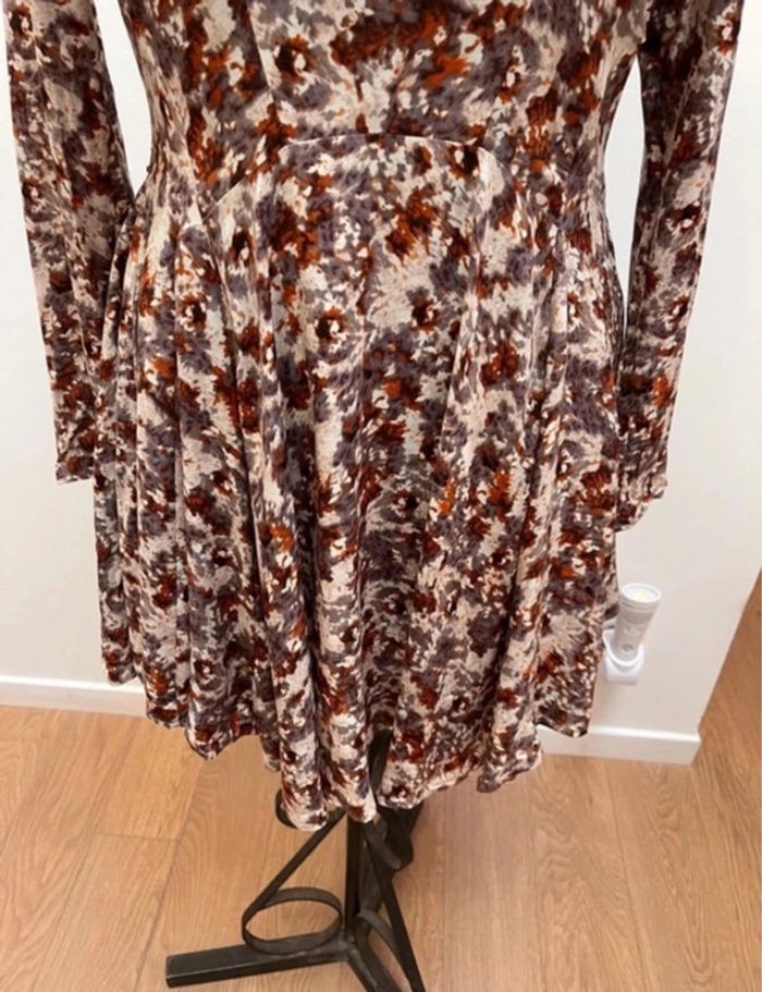 Superbe robe fluide H&M 🌸 40 L - photo numéro 3