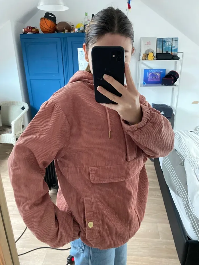 Veste avec capuche - photo numéro 3