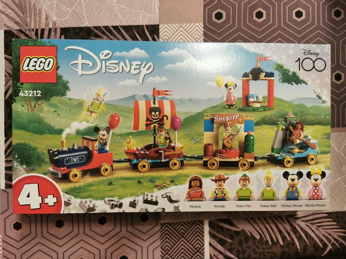 LEGO 43212 Disney Celebration Train – Neuf, Scellé