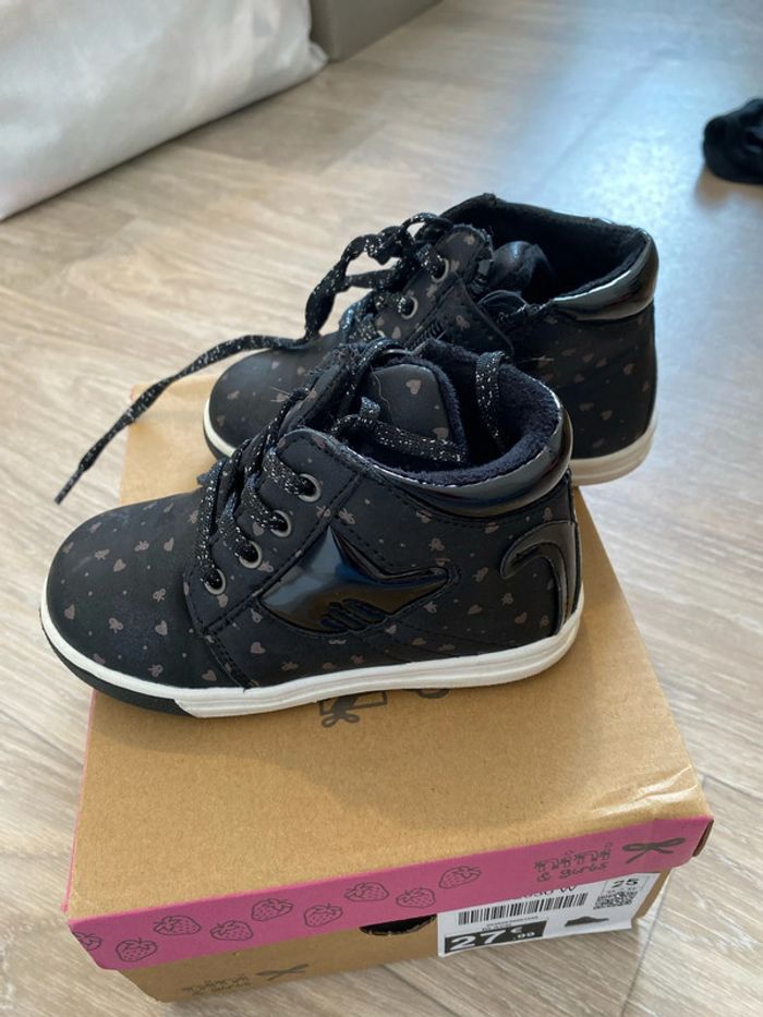 Baskets noires - photo numéro 2