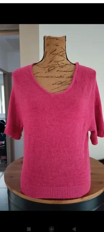 Haut top pull rose in extenso taille xs