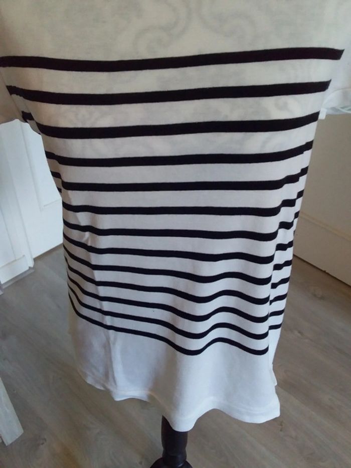 Tee shirt T 3 - photo numéro 2