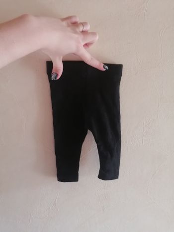 Lot de 2 leggings et 1 bodies 1mois kiabi