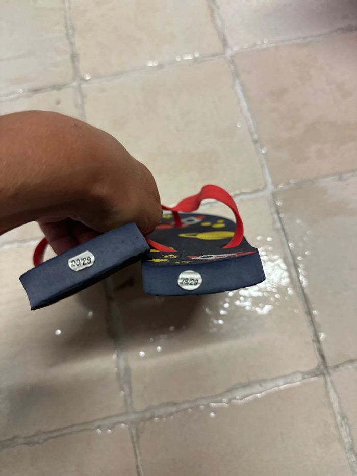 Tongs bleu marine thème espace 28-29 neuf - photo numéro 3