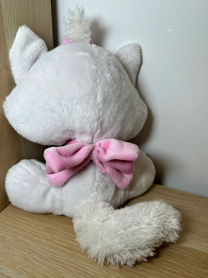 Peluche Marie astistochat Disney - photo numéro 2