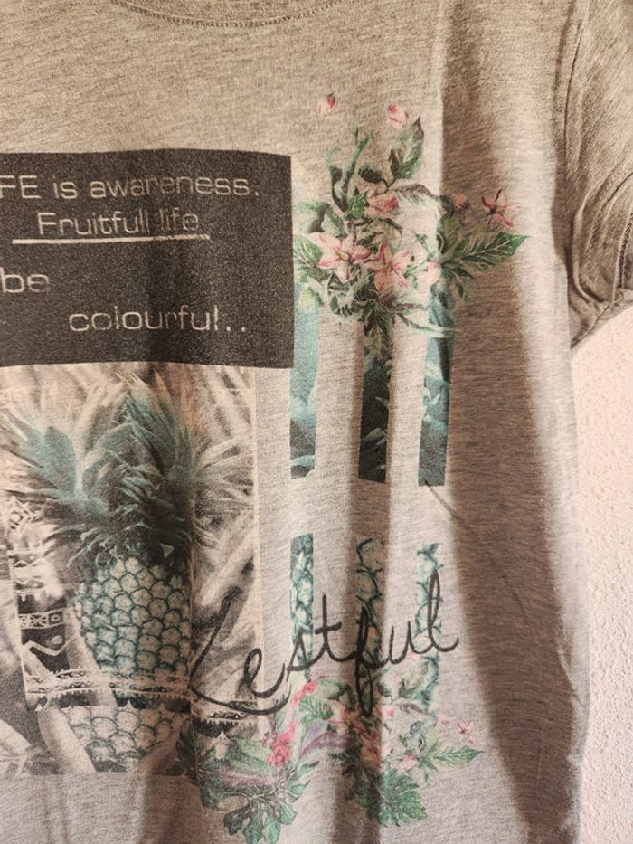 Tee-shirt gris Kiabi taille 14 ans - photo numéro 3