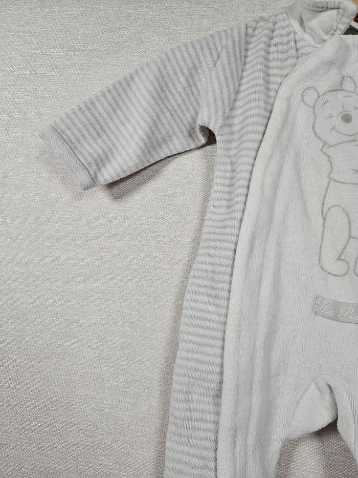 Pyjama velours winnie l’ourson 1 mois 56 cm - photo numéro 5