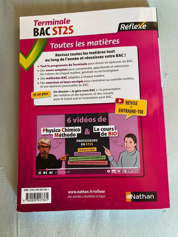 Livre révision BAC ST2S - photo numéro 2