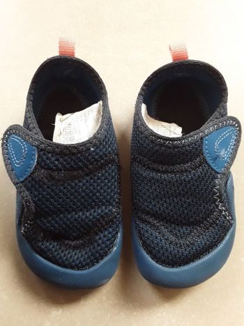 Chaussons de gym en 24 garçon DOMYOS TBE