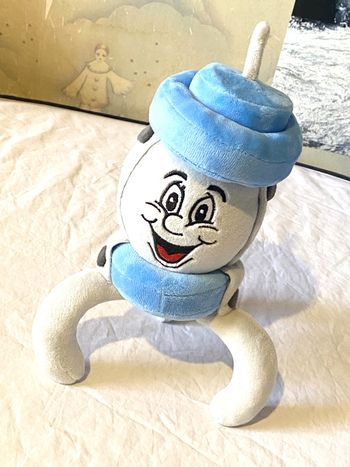 Petite Pince Grise Visage Souriant Chapeau Ceinture Bleues Peluche Petits Enfants Bébés