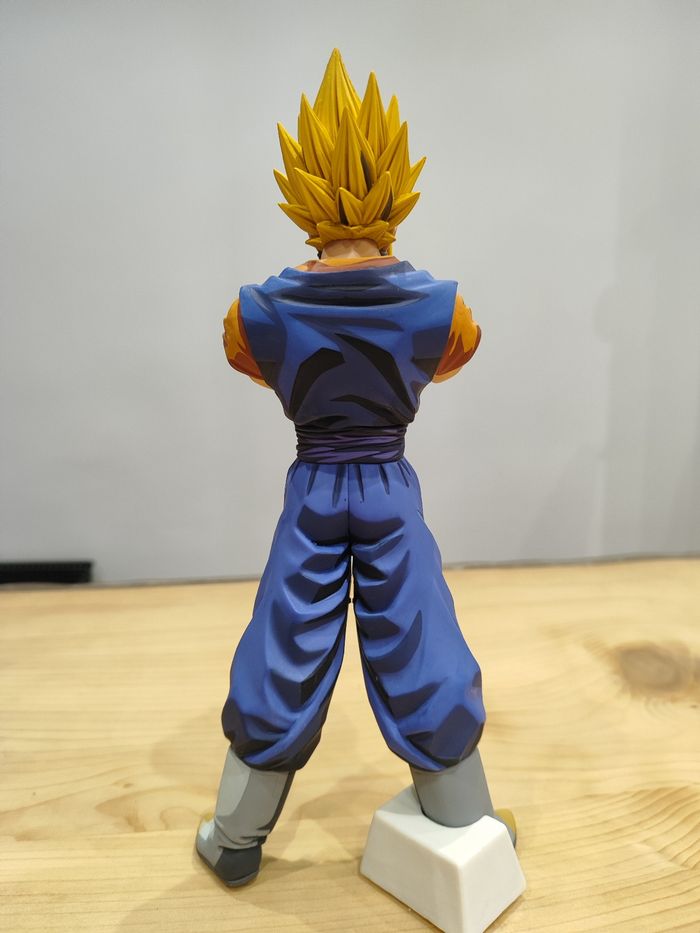 Figurine Vegeto super Sayan dragon ball - photo numéro 2