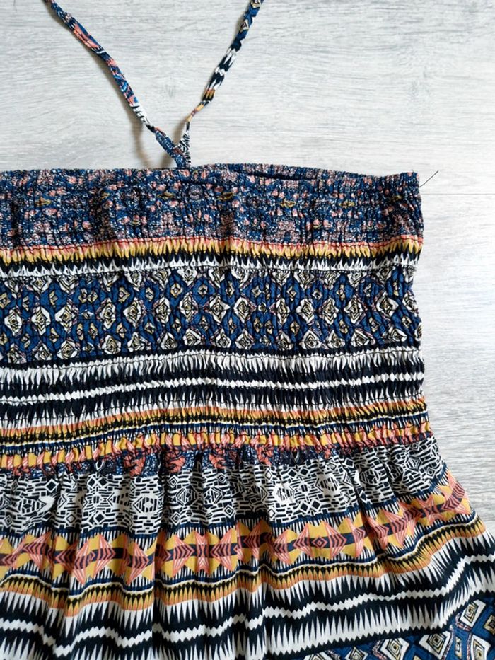 Robe camaïeu indiquée taille 36 mais convient à un 34 poitrine smockée - photo numéro 2