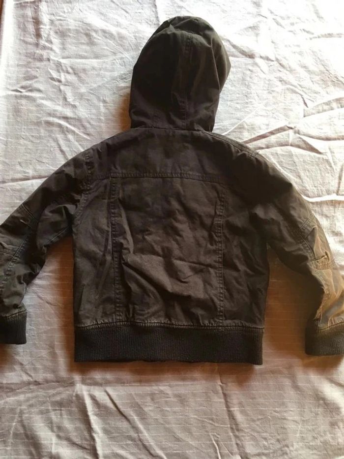 Manteau avec capuche 8 ans - photo numéro 5