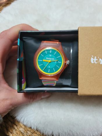 Montre desigual neuve