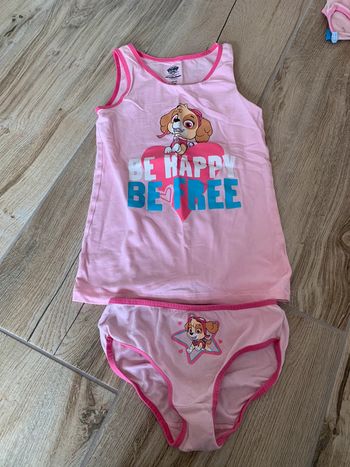 Pyjama haut et culotte taille 8 ans niccolodeon