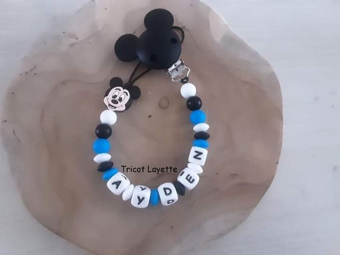 Attache tétine mickey