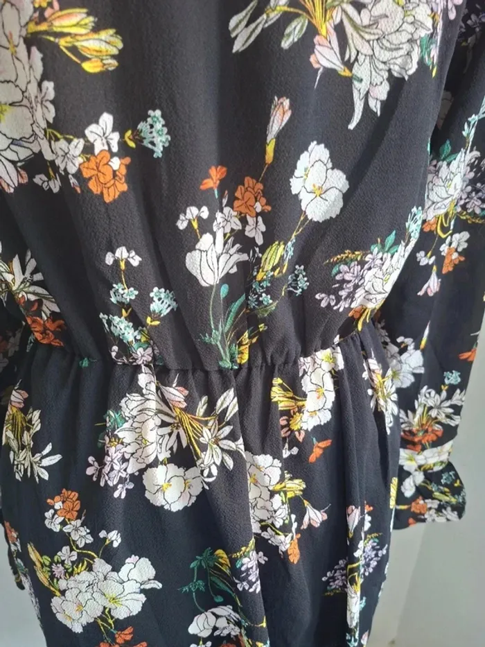 Robe fleurie noire, romantique et chic - Brave Soul, neuve, taille M - photo numéro 8