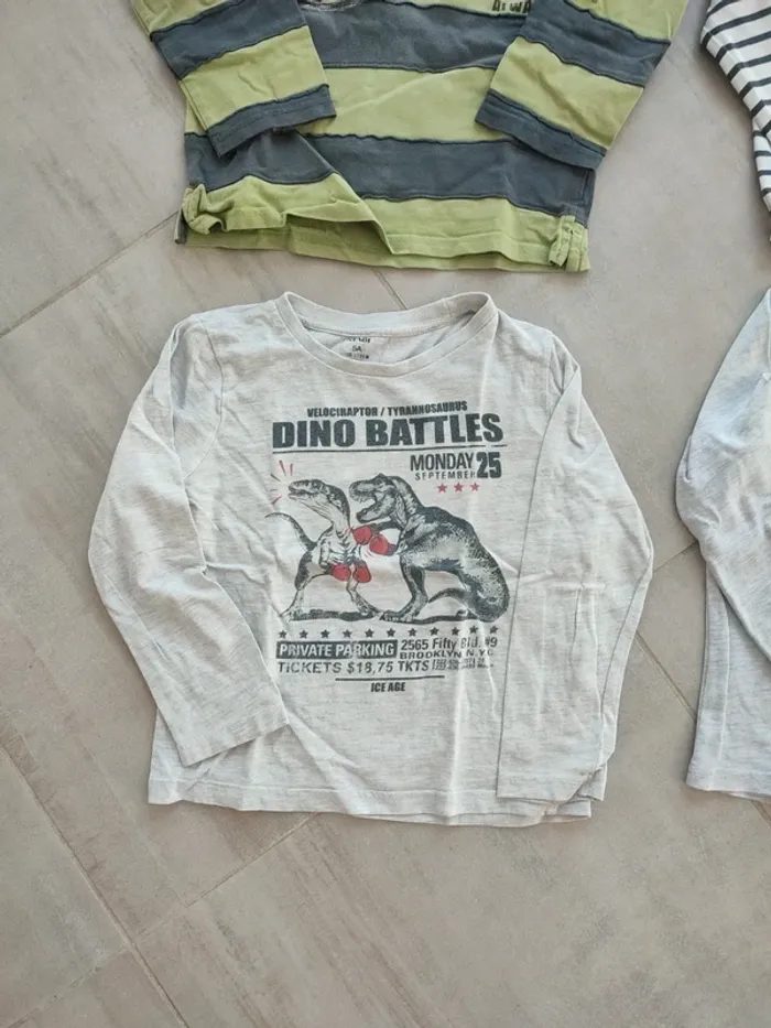 Lot de 9 Tshirts manches longues garçon 5 ans - photo numéro 10