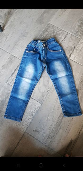 Jeans 4  ans