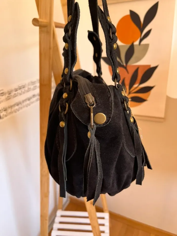 Sac vintage en daim noir marque Cuirs de la licorne état neuf [ref 2508SBl182] - photo numéro 10