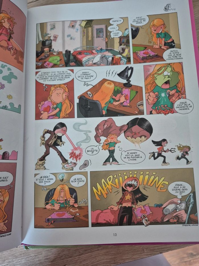 Lot de 9 bandes dessinées Les Sisters - photo numéro 3