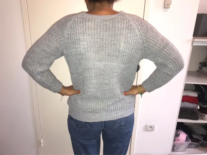 Pull gris - photo numéro 2