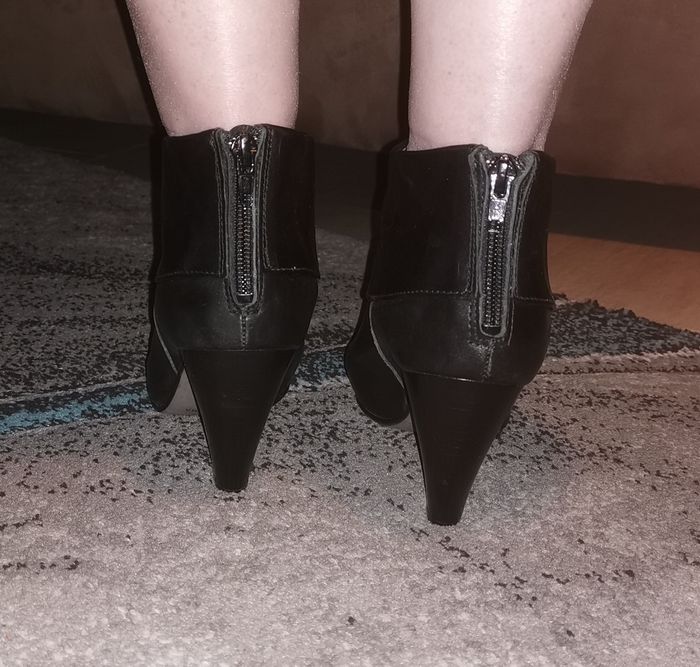 Bottines cuir noir NEUVES - photo numéro 7