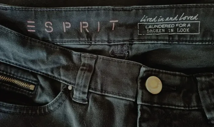 Jeans taille 38 Esprit Lived in and love - photo numéro 4