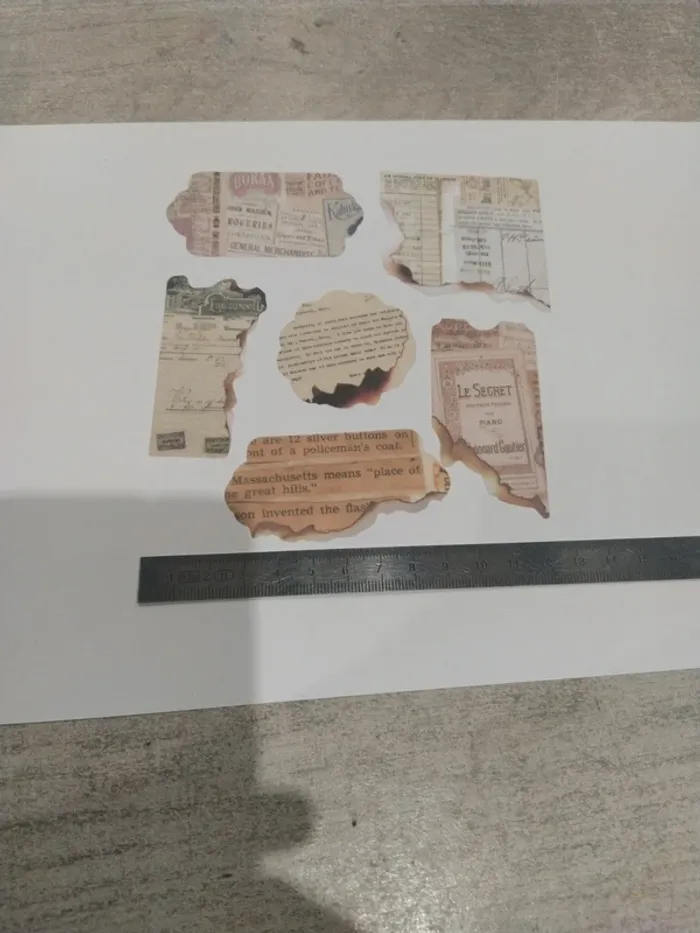 Lot de stickers motif lettre ancienne (lot C)