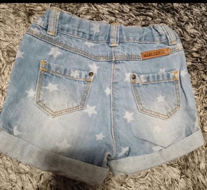 Short fille - photo numéro 2