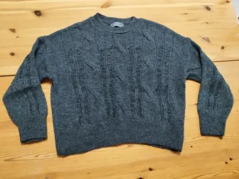 Pull gris foncé