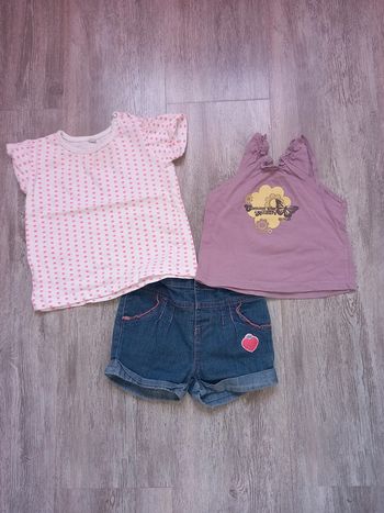 short en jeans avec tee shirt et top taille 12 mois
