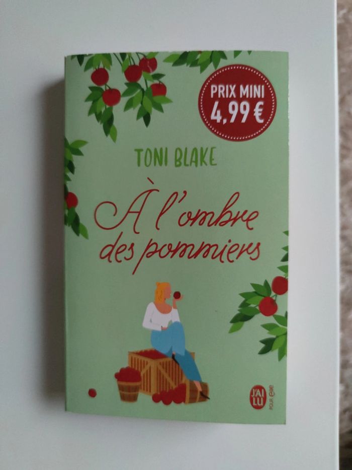 À l'ombre des pommiers