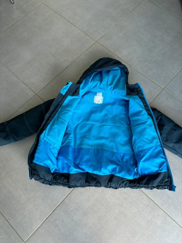 Blouson quechua 5 ans - photo numéro 2
