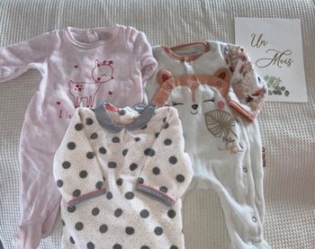 Lot 1 mois bebe fille