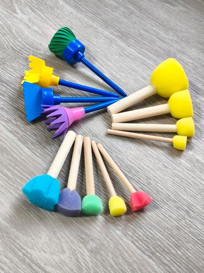 Ensemble de 13 pinceaux et tampons pour peinture - photo numéro 2