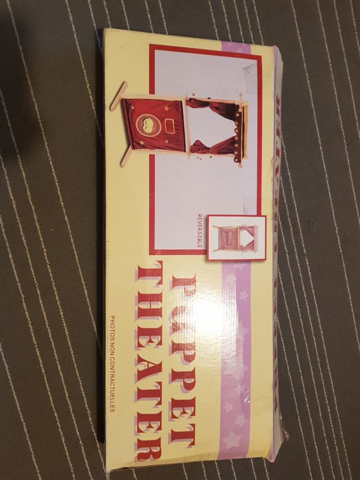 Beau théâtre de marionettes + 2 marionettes - photo numéro 10