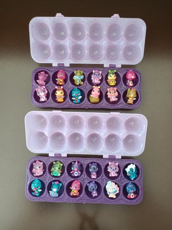 2 lots 12 hatchimals avec boîtes de rangement