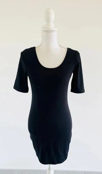 Robe noire Forever 21