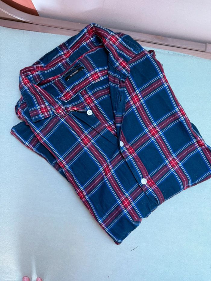 Chemise à carreaux